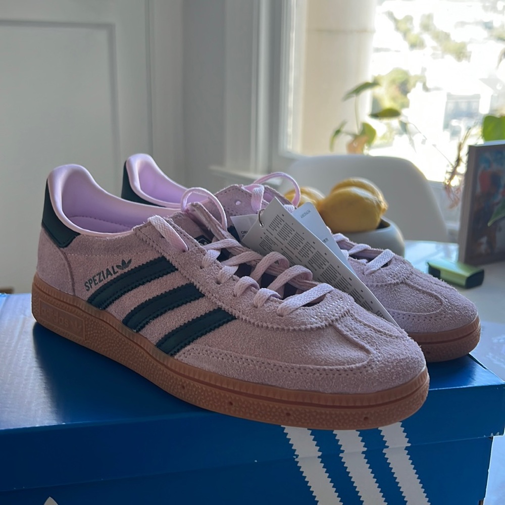 Adidas Spezial Arctic Pink womens size 7. Brand new!!